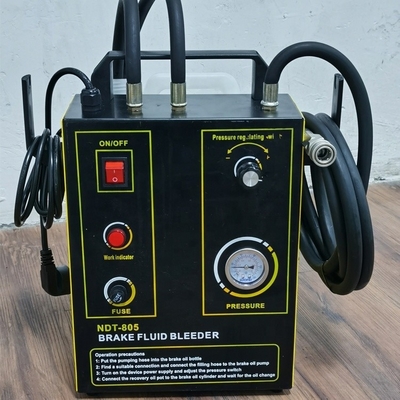 電気金属ブレーキ液体交換機 250×260×360mm 25kg 15pcsアダプタ