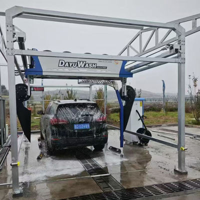 セルフサービス タッチレス洗車機